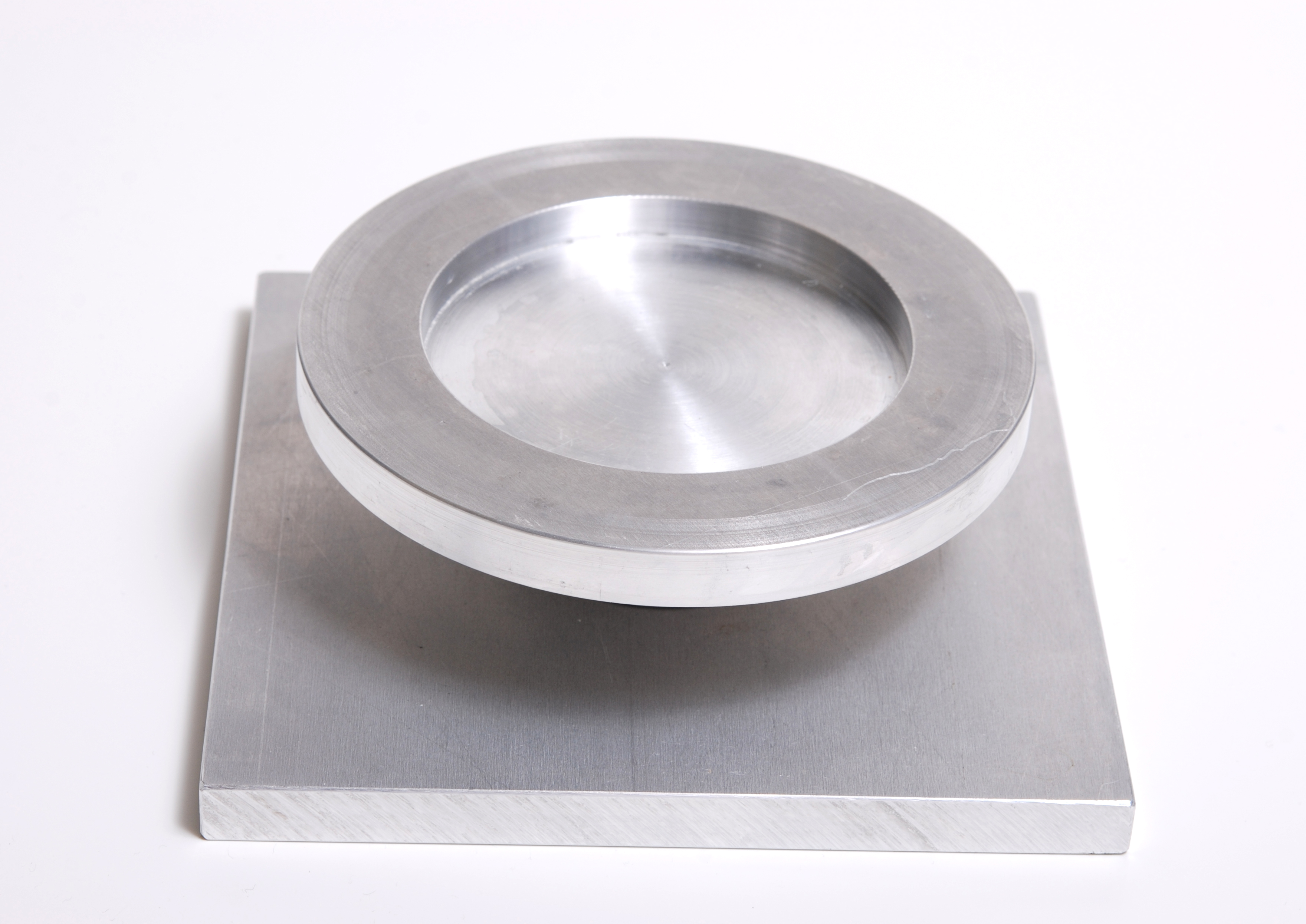 Plate Spreader Market: Precision Agriculture, Material Handling Innovation, and Future Growth